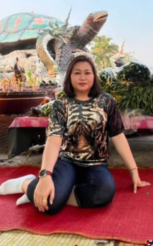 Thai Girl Buum,
                 44 Years