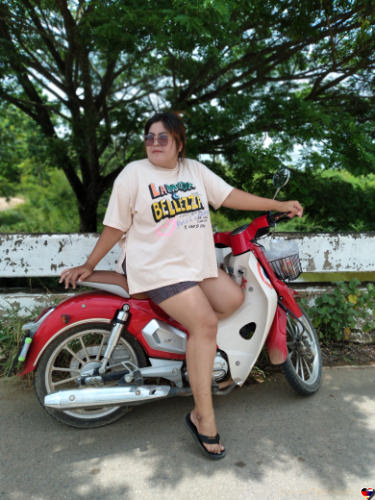 Bild von Num,
32 Jahre alt, die einen Partner bei Thaifrau.de sucht
- Klick hier für Details