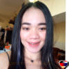 Dieses Portrait-Foto zeigt die Thaifrau Nadear. Klick hier für Details und ein großes Bild von ihr.