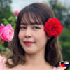 Dieses Portrait-Foto zeigt die Thaifrau Golf. Klick hier für Details und ein großes Bild von ihr.
