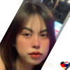 Dieses Portrait-Foto zeigt die Thaifrau Tong. Klick hier für Details und ein großes Bild von ihr.