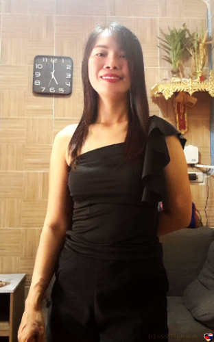 Photo of Thai Lady Vi,
41 Years - Click here for details