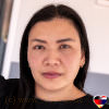 Dieses Portrait-Foto zeigt die Thaifrau Jana. Klick hier für Details und ein großes Bild von ihr.