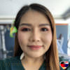 Dieses Portrait-Foto zeigt die Thaifrau Sorn. Klick hier für Details und ein großes Bild von ihr.