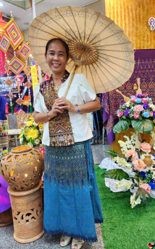 Bild von Thailänderin Kead,
51 Jahre jung, die einen Partner bei Thaifrau.de sucht
- Klick hier für Details