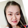 Dieses Portrait-Foto zeigt die Thaifrau Pra. Klick hier für Details und ein großes Bild von ihr.